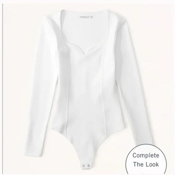 Abercrombie Long-Sleeve Sweetheart Sweater Bodysuit - Picture 1 of 2